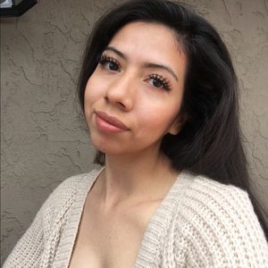 Meet your Posher, Araceli